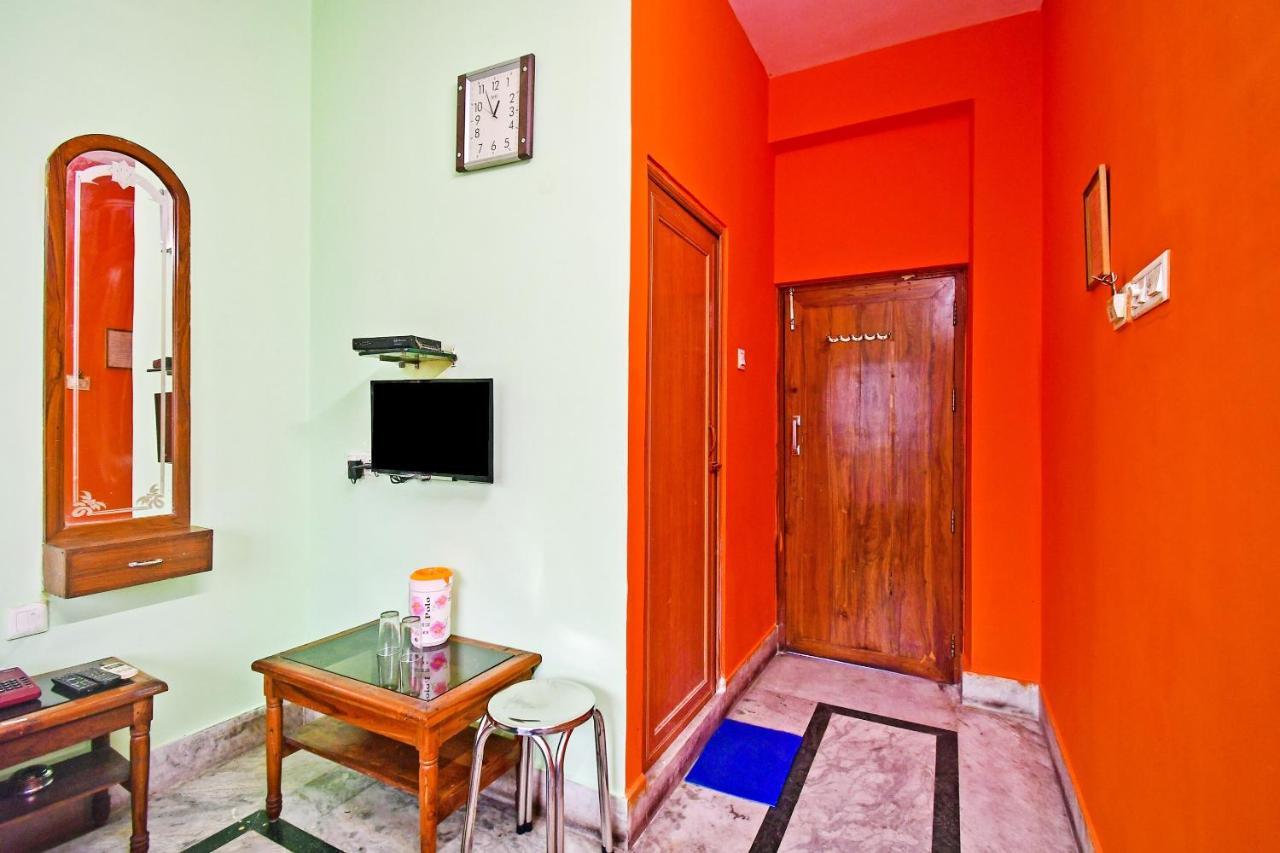 Hotel Oyo 85829 Max International Kalkuta Zewnętrze zdjęcie