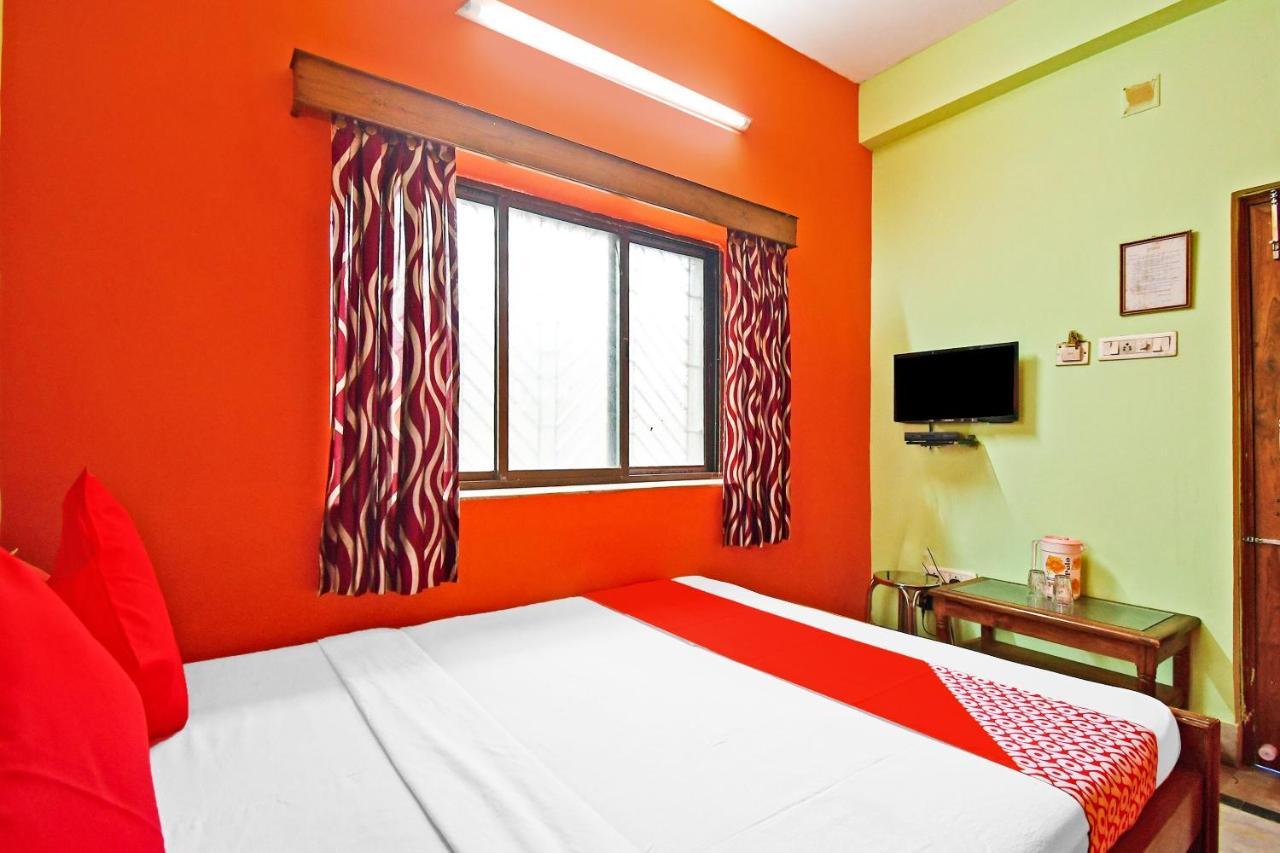 Hotel Oyo 85829 Max International Kalkuta Zewnętrze zdjęcie
