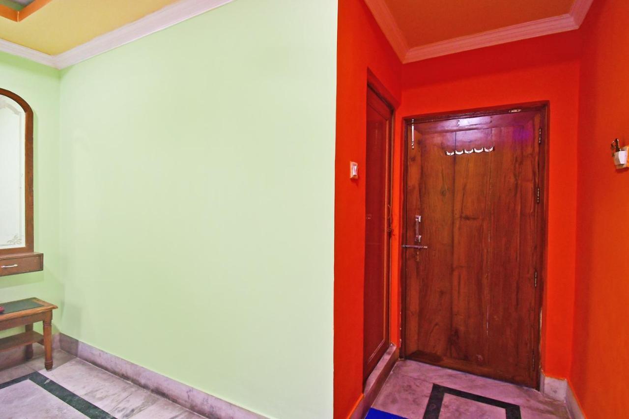 Hotel Oyo 85829 Max International Kalkuta Zewnętrze zdjęcie