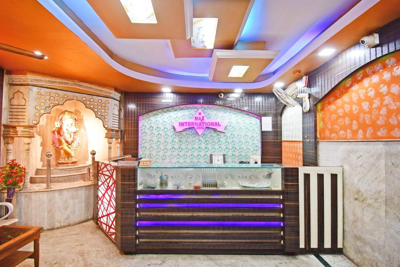 Hotel Oyo 85829 Max International Kalkuta Zewnętrze zdjęcie
